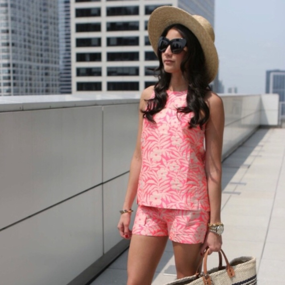 Neon pink jacquard short set